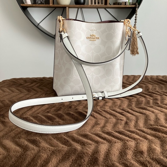 Coach Bags Coach White With Cs Crossbody Purse Poshmark